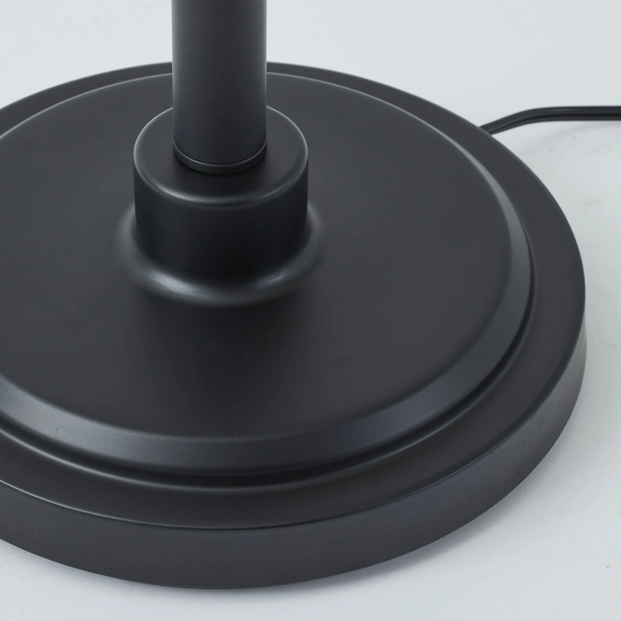 Better Homes & Gardens 63.5 in 3 Light Contemporary Black Floor Lamp Clear Glass - Image 3